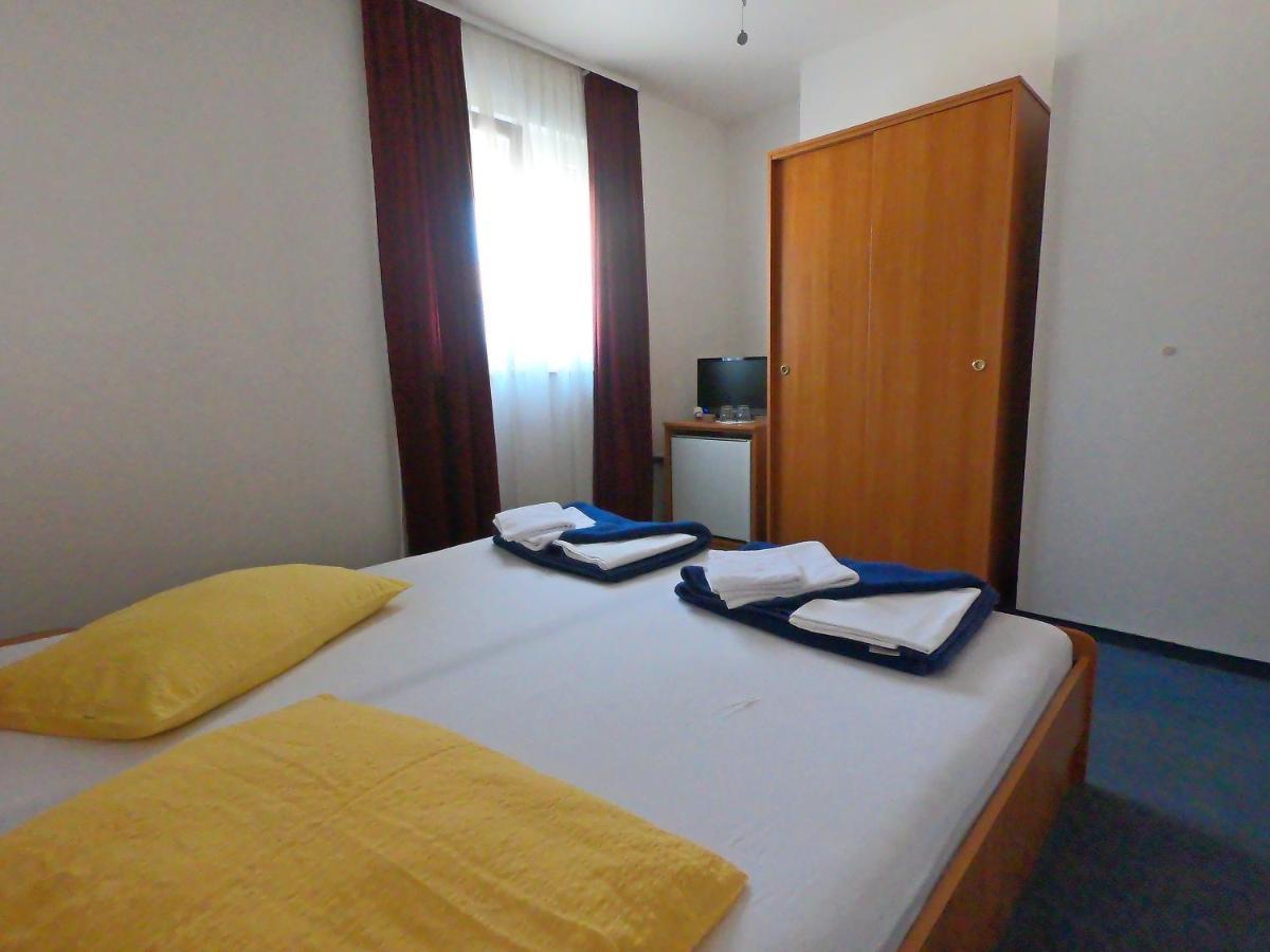 Vila Angeli Vodice Exteriör bild