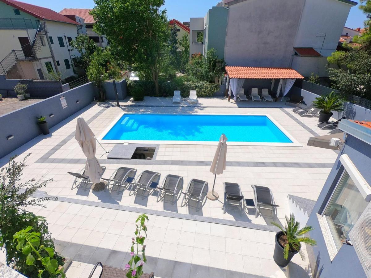 Vila Angeli Vodice Exteriör bild