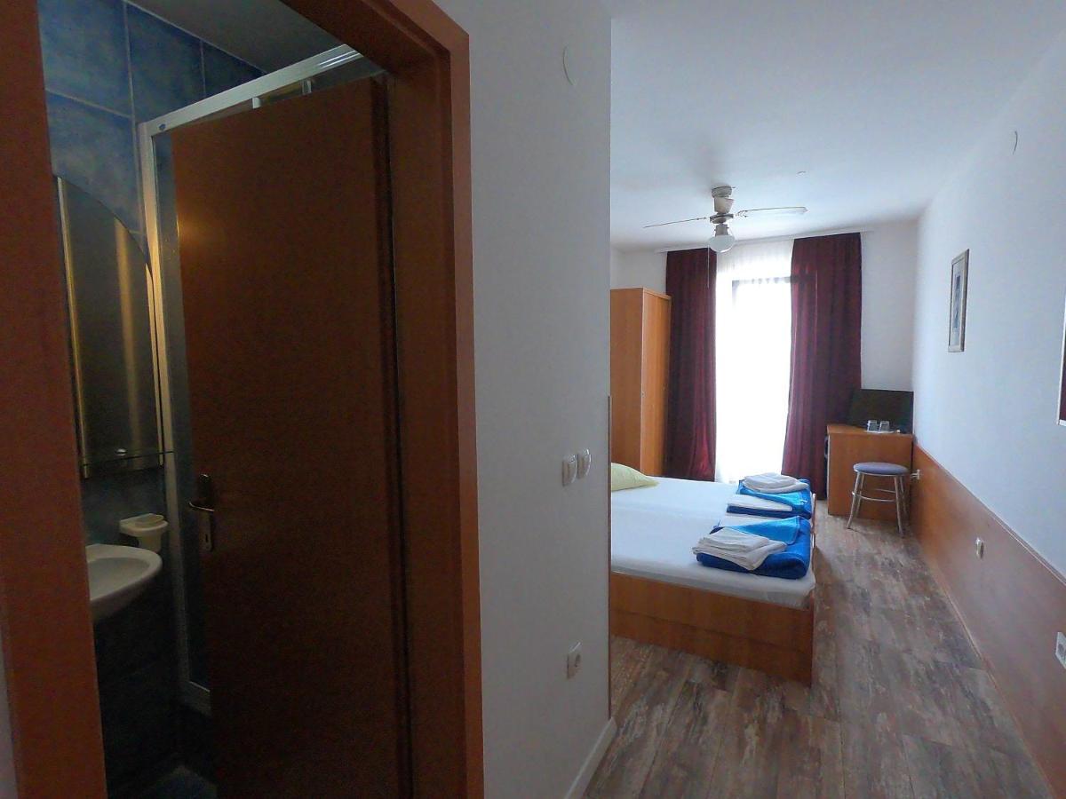 Vila Angeli Vodice Exteriör bild