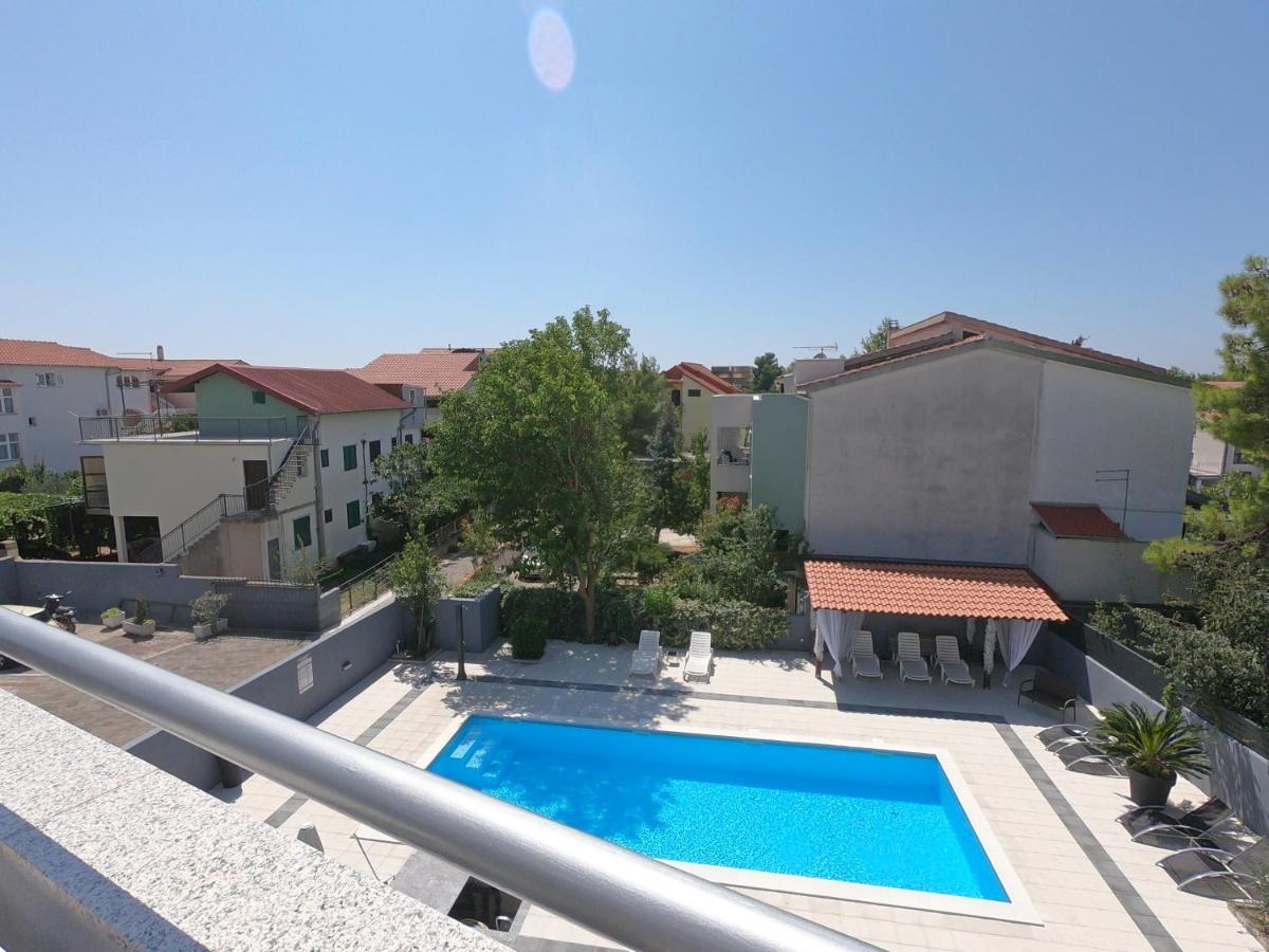 Vila Angeli Vodice Exteriör bild