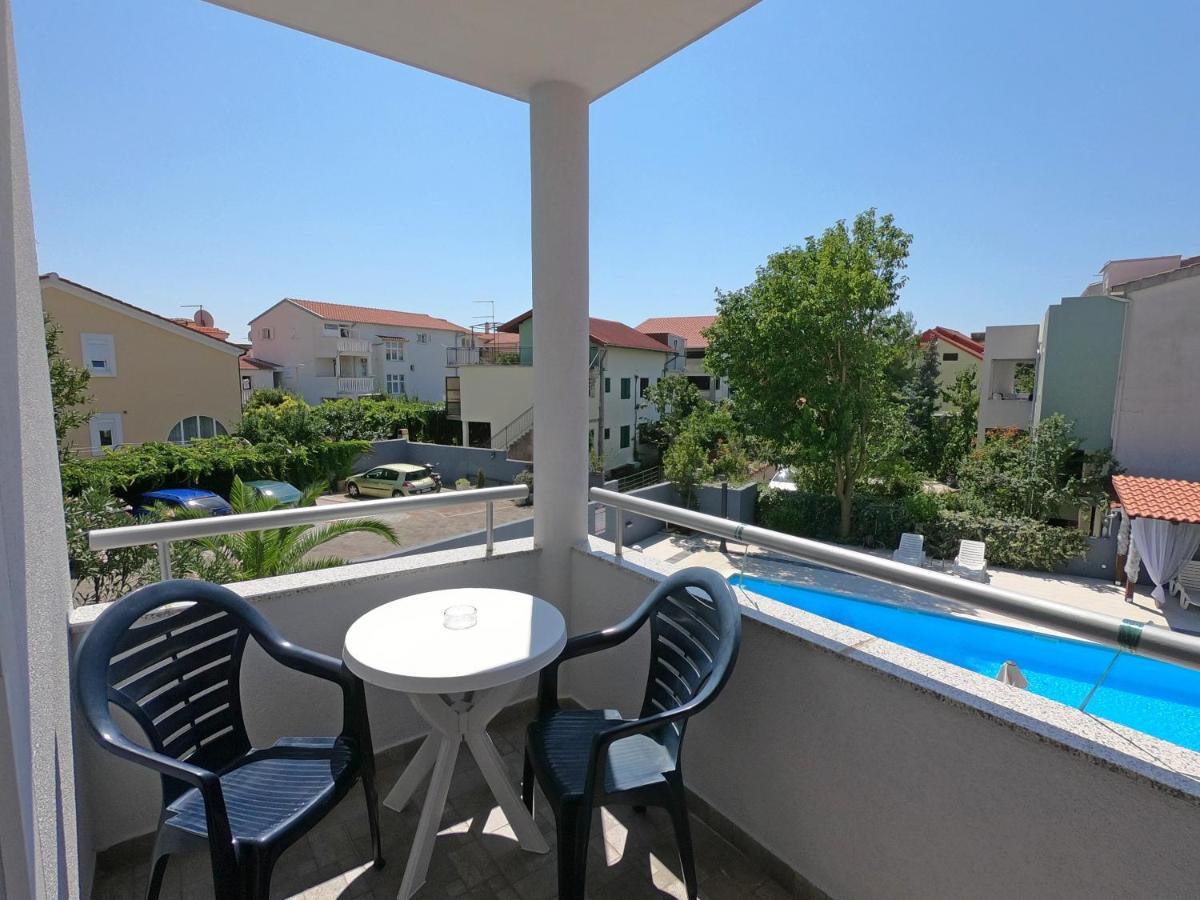Vila Angeli Vodice Exteriör bild